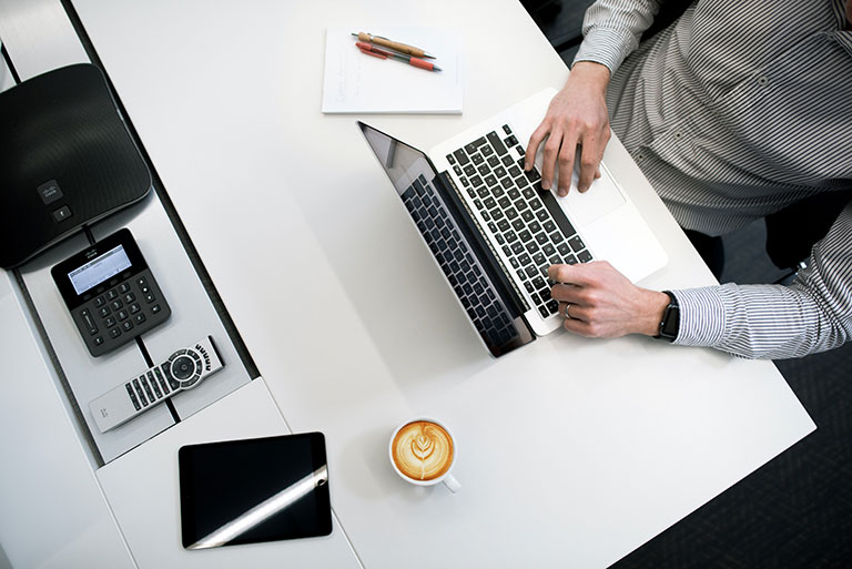 Are employee check-ins better than surveys? Research says yes!